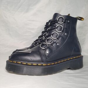 Dr. Martens Farylle black leather ankle boots